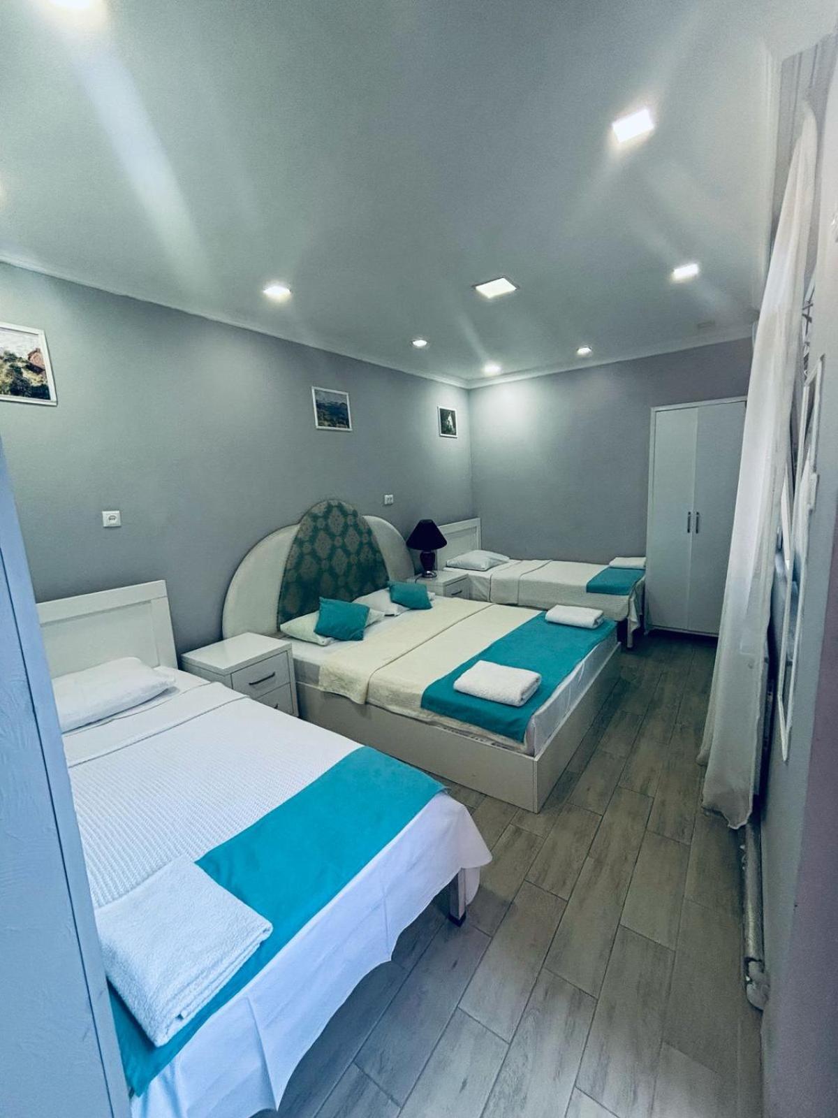 Nikas Guest House 바투미 외부 사진