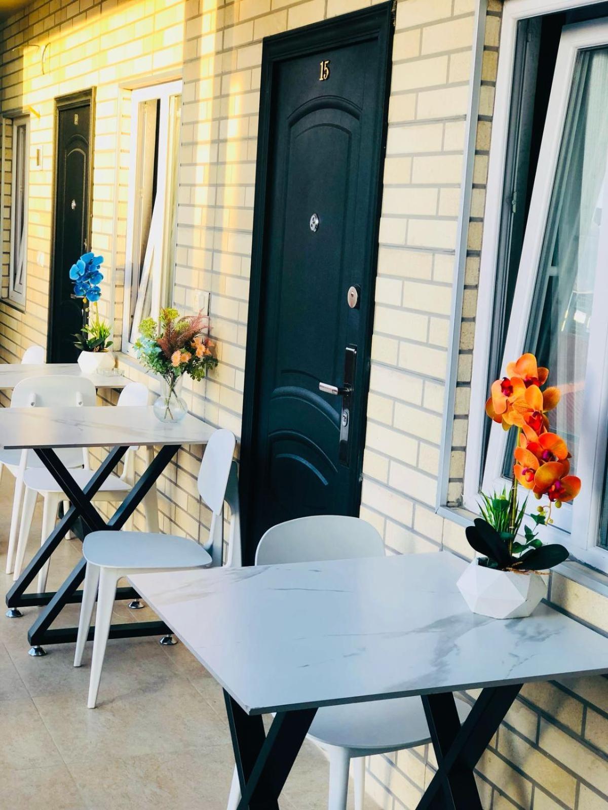 Nikas Guest House 바투미 외부 사진